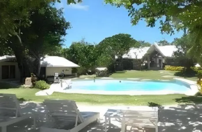 Ogtong Cave Resort Pooc